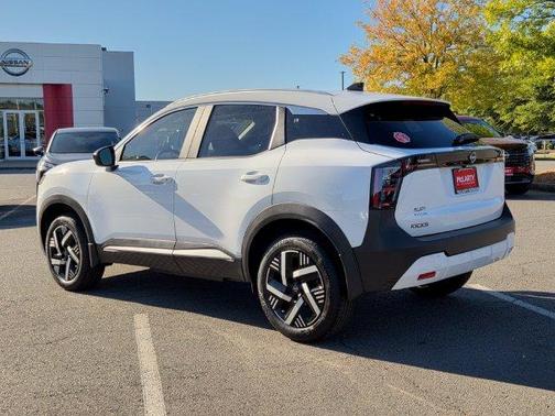 Fresh Powder 2027 Nissan Kicks SV