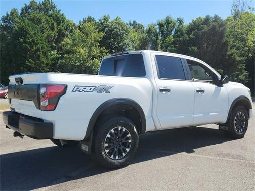 2023 Nissan Titan PRO-4X