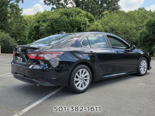 Midnight Black Metallic 2022 Toyota Camry LE