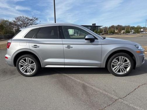 2018 Audi Q5 2.0T Tech Premium