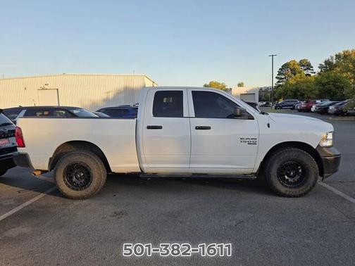 Bright White Clearcoat 2022 RAM 1500 Classic Tradesman
