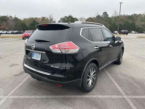 2015 Nissan Rogue SL