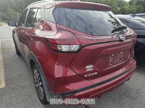 Scarlet Ember 2023 Nissan Kicks SV