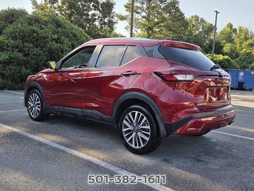 Scarlet Ember 2023 Nissan Kicks SV