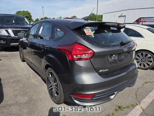 Magnetic 2017 Ford Focus ST Base