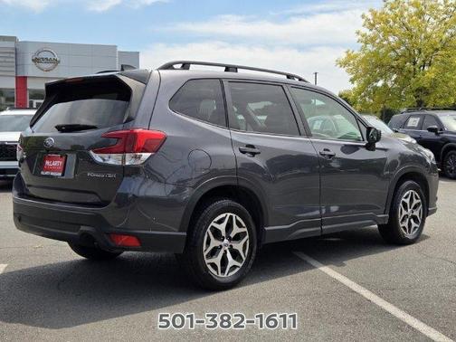 Magnetite Gray Metallic 2024 Subaru Forester Premium