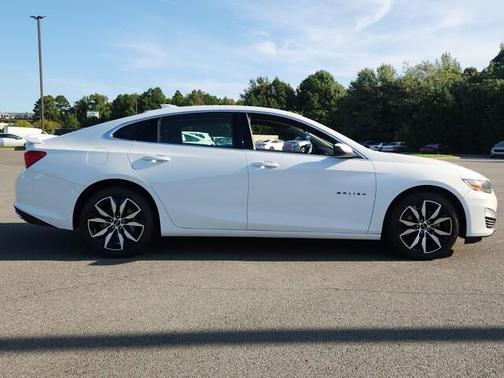 2024 Chevrolet Malibu RS