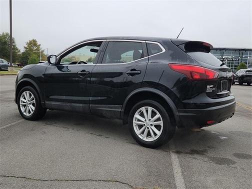 2017 Nissan Rogue Sport S