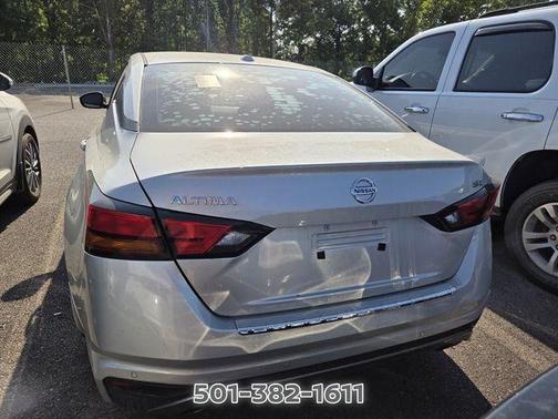 Brilliant Silver Metallic 2022 Nissan Altima 2.5 SR