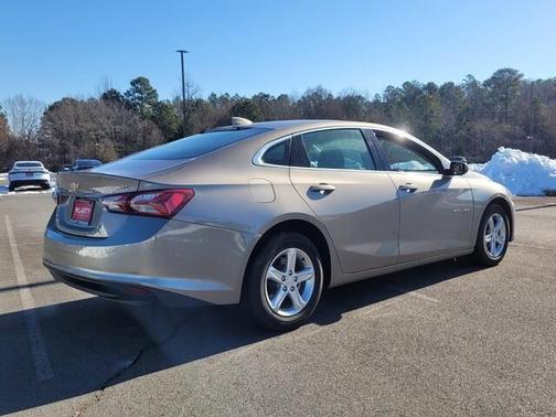 2022 Chevrolet Malibu LT