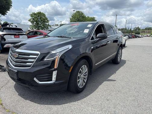 Black Metallic 2017 Cadillac XT5 Luxury