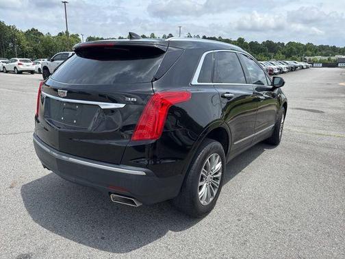 Black Metallic 2017 Cadillac XT5 Luxury
