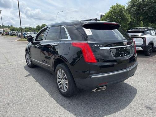 Black Metallic 2017 Cadillac XT5 Luxury