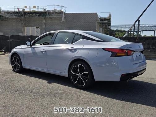 Pearl 2025 Nissan Altima SR