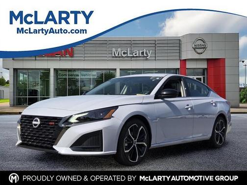 Pearl 2025 Nissan Altima SR