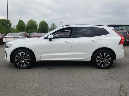 2023 Volvo XC60 B5 Core