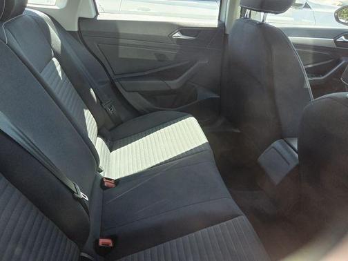 2022 Volkswagen Jetta 1.5T S