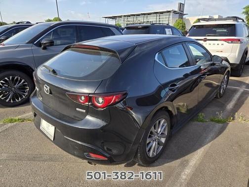 Jet Black Mica 2022 Mazda Mazda3 2.5S FWD