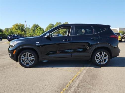 2023 Kia Seltos LX
