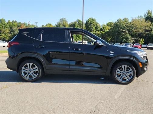 2023 Kia Seltos LX