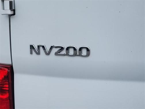 2021 Nissan NV200 SV