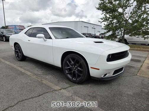 White 2021 Dodge Challenger SXT