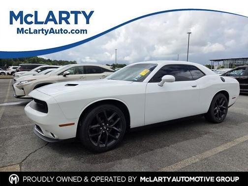 White 2021 Dodge Challenger SXT