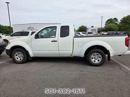 Glacier White 2017 Nissan Frontier S