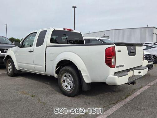 Glacier White 2017 Nissan Frontier S