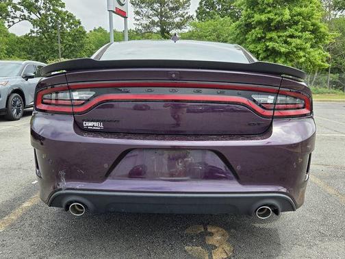 Hellraisin 2022 Dodge Charger GT