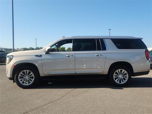 2021 GMC Yukon XL SLT
