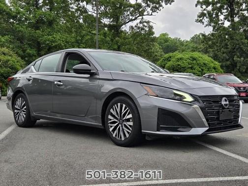 Gun Metallic 2024 Nissan Altima 2.5 SV
