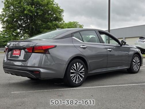 Gun Metallic 2024 Nissan Altima 2.5 SV