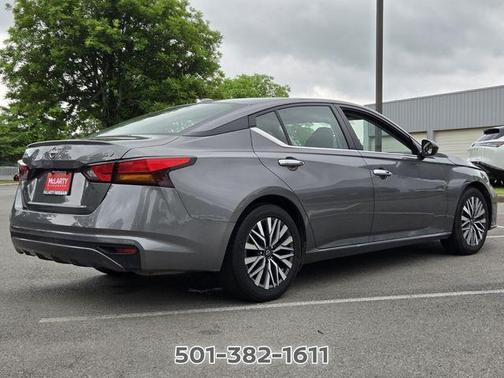 Gun Metallic 2024 Nissan Altima 2.5 SV