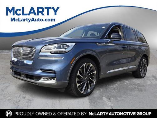 Blue 2020 Lincoln Aviator Reserve AWD