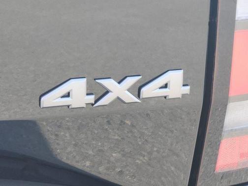 Black 2026 Nissan Frontier SV