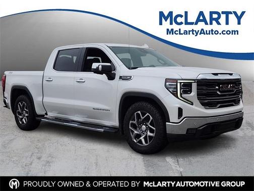 2022 GMC Sierra 1500 SLT
