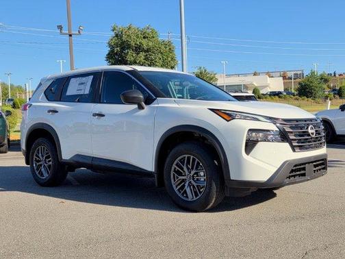 Glacier White 2027 Nissan Rogue S