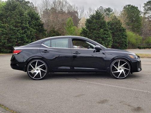 Black 2024 Nissan Sentra S