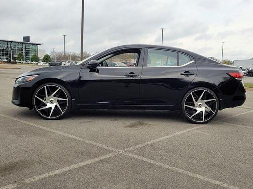 Black 2024 Nissan Sentra S