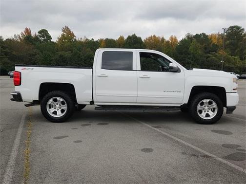 2017 Chevrolet Silverado 1500 2LT