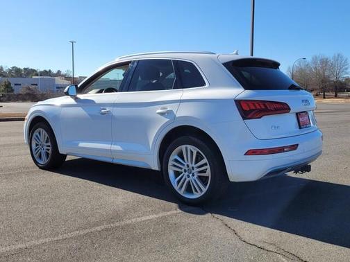 2018 Audi Q5 2.0T Premium Plus