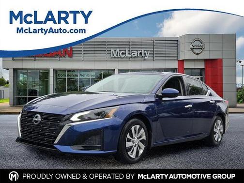 Deep Blue Pearl 2023 Nissan Altima 2.5 S
