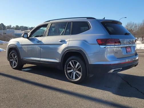 2022 Volkswagen Atlas 2.0T SE