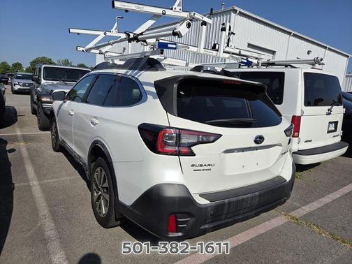 Crystal White Pearl 2020 Subaru Outback Premium