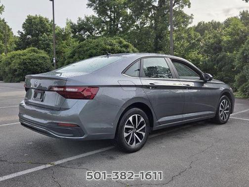 Platinum Gray Metallic 2024 Volkswagen Jetta 1.5T S