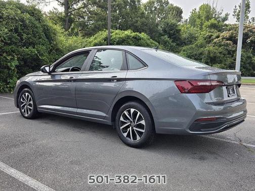 Platinum Gray Metallic 2024 Volkswagen Jetta 1.5T S