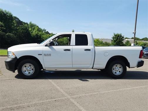 2018 RAM 1500 ST