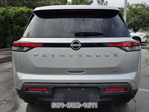 Brilliant Silver Metallic 2024 Nissan Pathfinder S