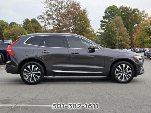 Black 2023 Volvo XC60 B5 Plus Bright Theme
